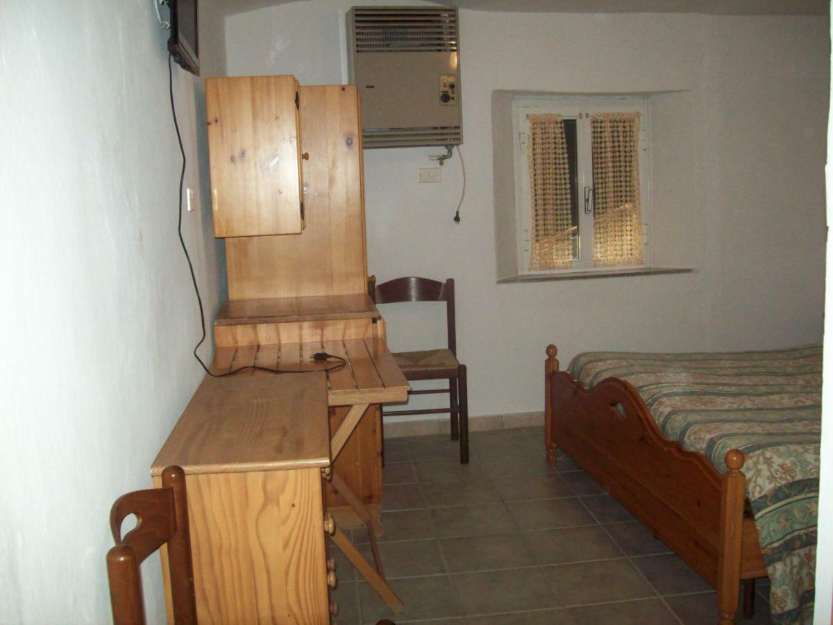Albergo Casa Del Romano Fascia Bagian luar foto